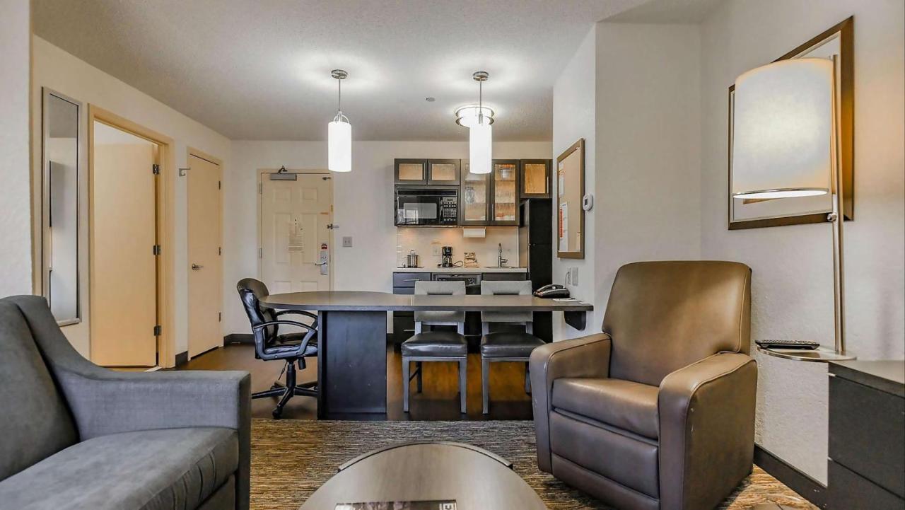 Sonesta Simply Suites Oklahoma City Airport Luaran gambar